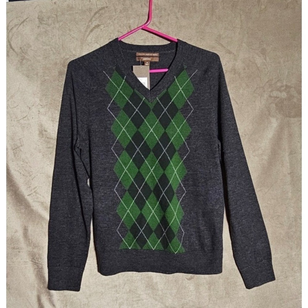 Merona Mens Italian Merino Wool V-Neck Sweater Gray Green Argyle Size S NWT